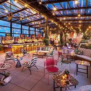 Moxy Nyc East Village 4*, New York Verenigde Staten