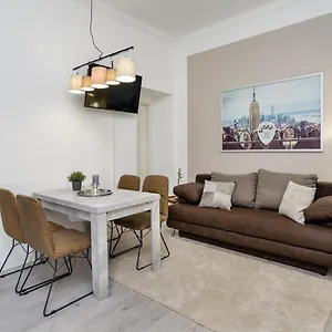 The Lohmeyerstr Hh, 2 Bed Up To 5 People , Berlijn Duitsland